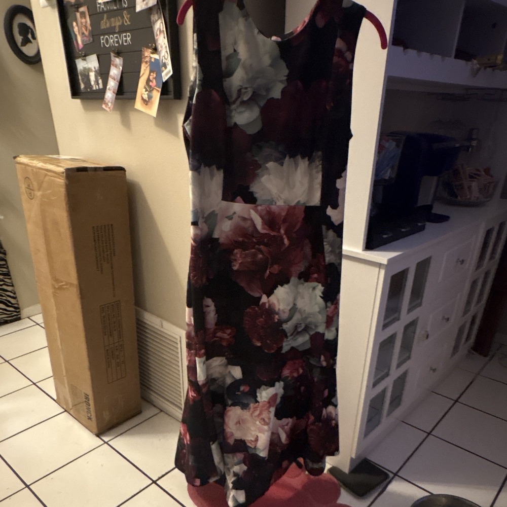 Calvin Klein Womens Floral Maxi Dress Sleeveless Round Neck Stretch Zip Black 14